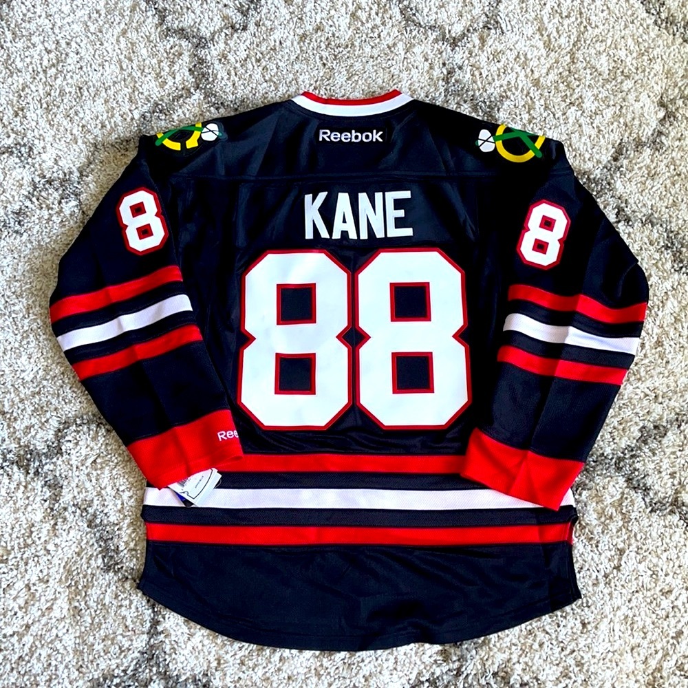 Chicago Blackhawks Patrick Kane Hockey Jersey XXL - Picture 2 of 5
